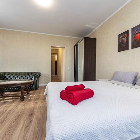 Apartment Classic Kiev Bagian luar foto