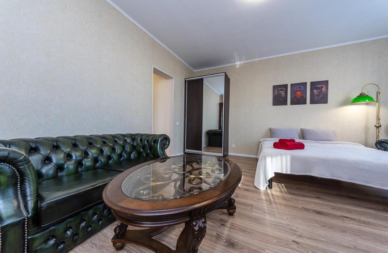 Apartment Classic Kiev Bagian luar foto